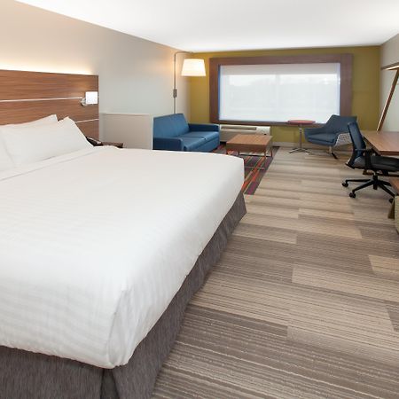 Holiday Inn Express & Suites - Sterling Heights-Detroit Area By Ihg Екстер'єр фото
