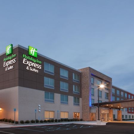 Holiday Inn Express & Suites - Sterling Heights-Detroit Area By Ihg Екстер'єр фото